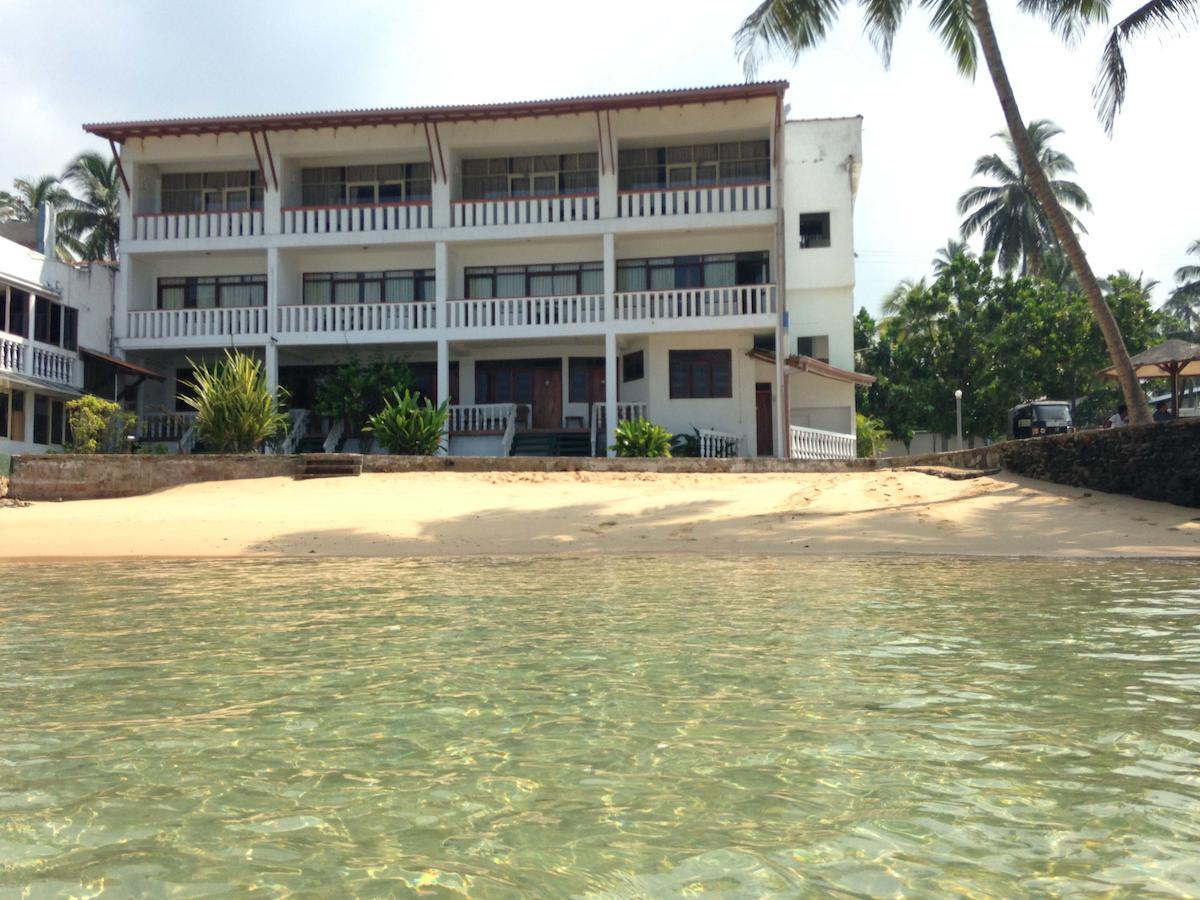 Miltons Beach Resort Unawatuna Eksteriør billede