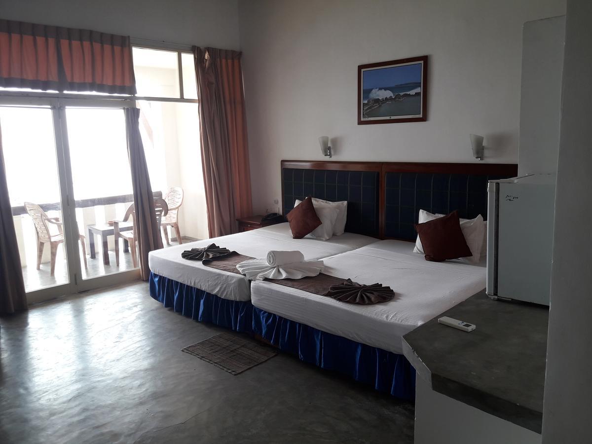 Miltons Beach Resort Unawatuna Eksteriør billede