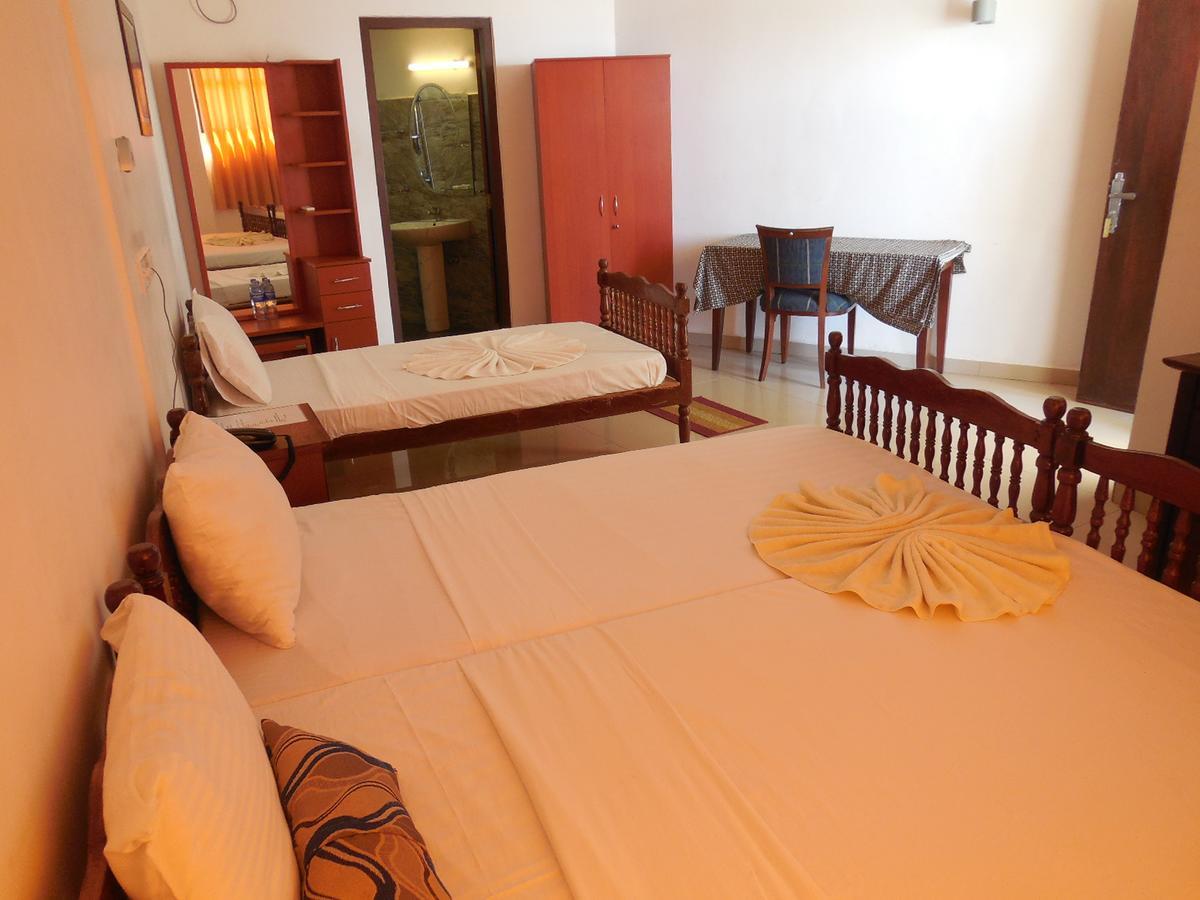 Miltons Beach Resort Unawatuna Eksteriør billede
