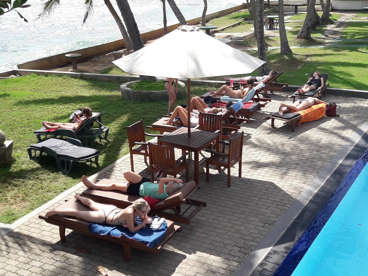 Miltons Beach Resort Unawatuna Eksteriør billede