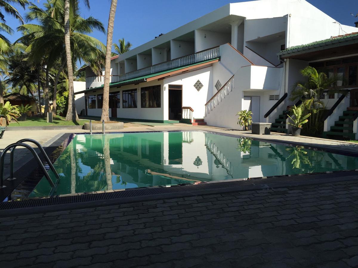 Miltons Beach Resort Unawatuna Eksteriør billede