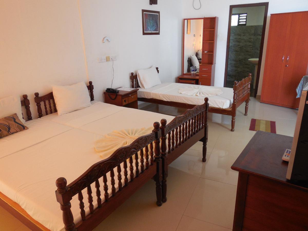Miltons Beach Resort Unawatuna Eksteriør billede