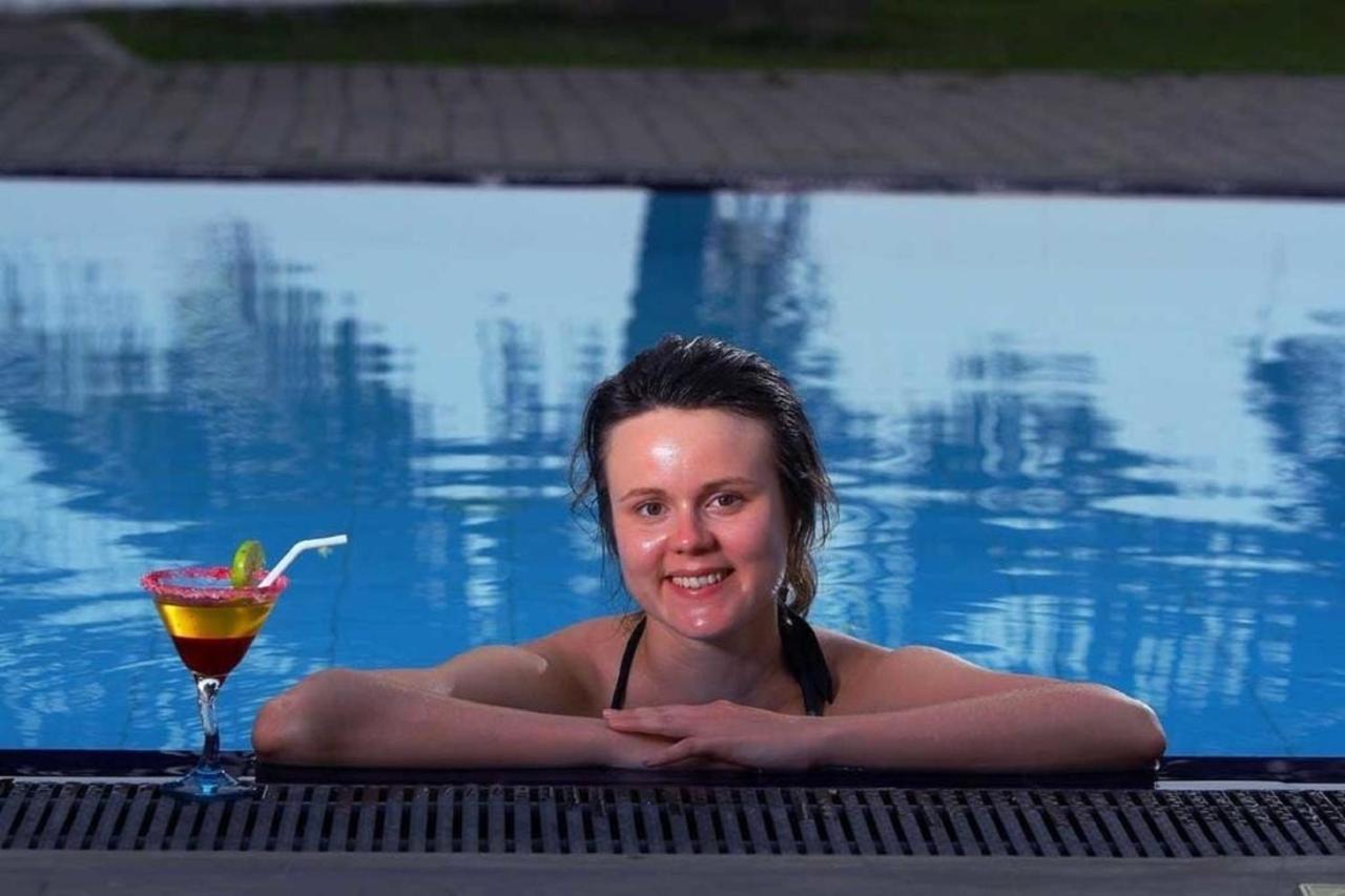 Miltons Beach Resort Unawatuna Eksteriør billede
